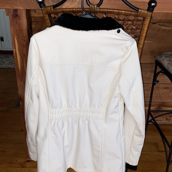 Great condition only worn several times. - Picture 2 of 3